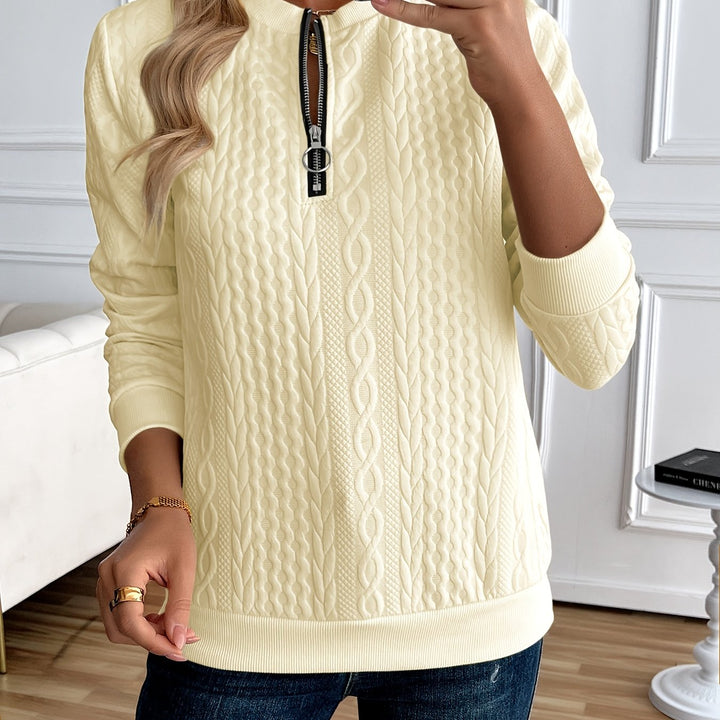 Elsa – Chic Half-Zip Pullover Sweatshirt in Solid Color