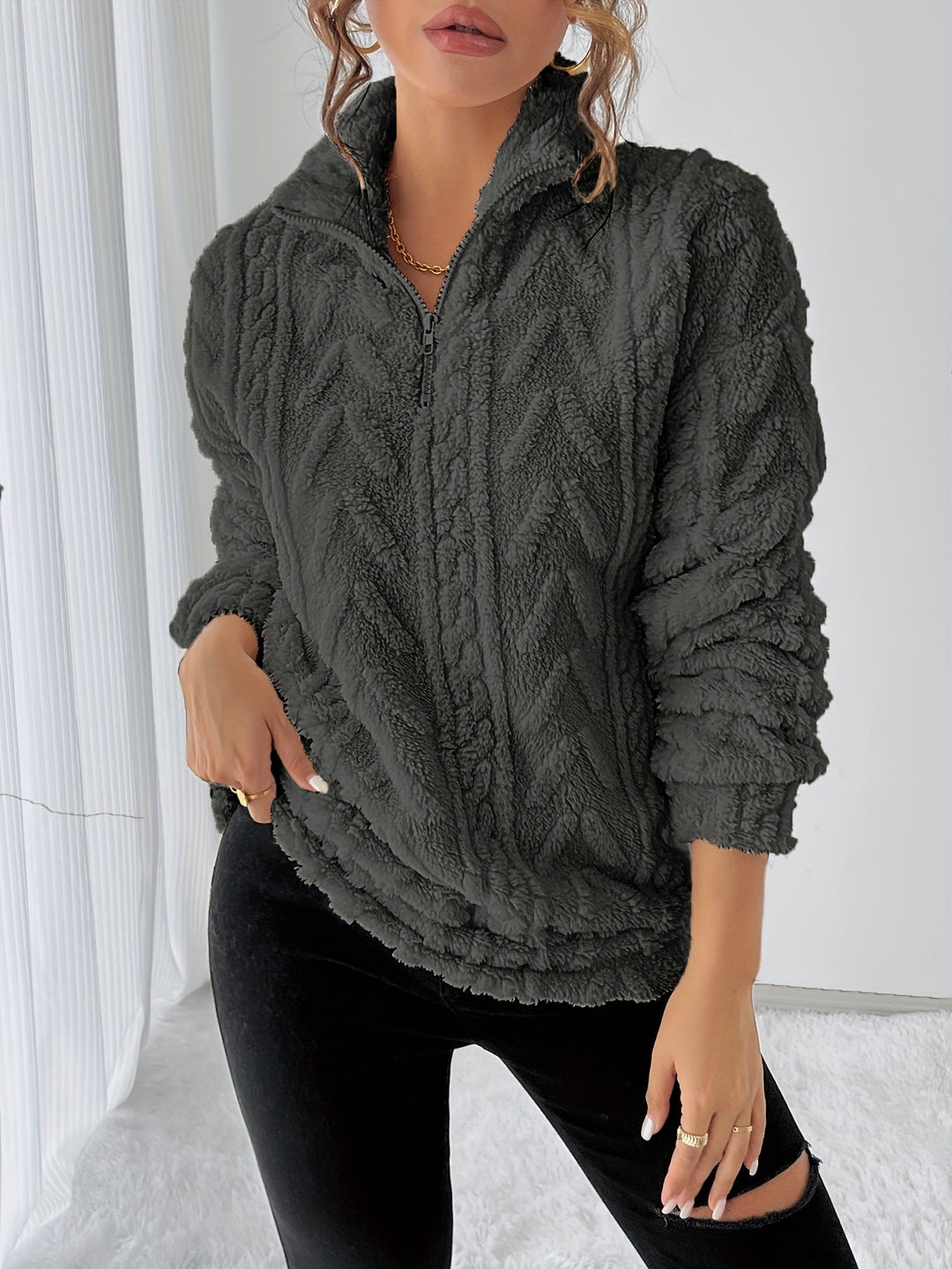 Elegant Polyester Fleece Sweatshirt with Lapel Collar