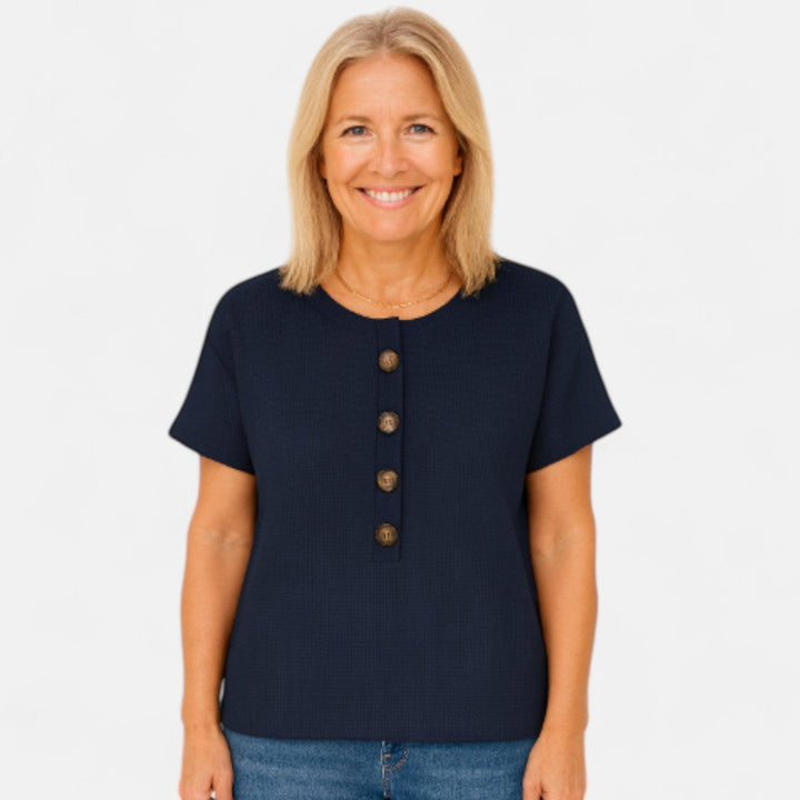Siv™ - Buttoned comfort T-shirt